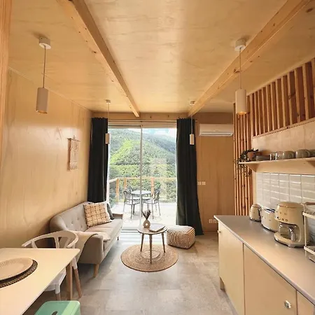 Деревянный коттедж Casa Raposa - Terrace Mountain View